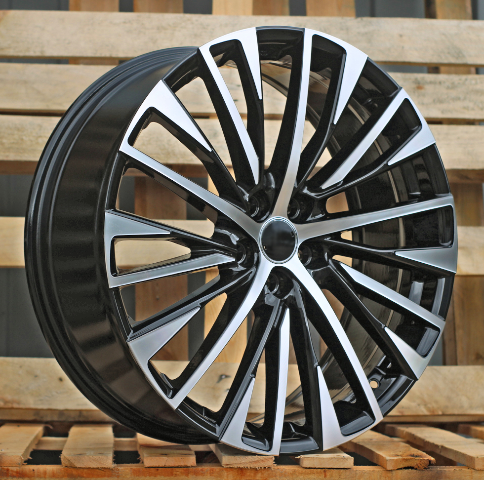 R18x8  5X114.3  ET  42  60.1  Y1118  (FBX176)  Black Polished (MB)  For LEX  (Z5)  (HYBRID FORGED)